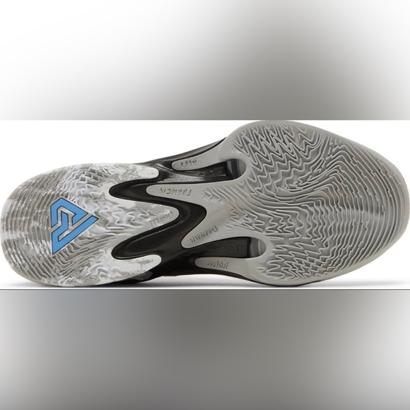 Nike Zoom Freak 4 DJ6149-001 Black/Light Gray Men Basketball Shoes Oreo - Picture 4 of 9